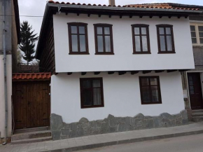 Гостиница Guest House Strumena  Елена